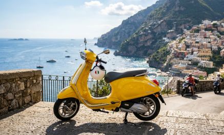 Piaggio Liberty S 125 hire in Ravello